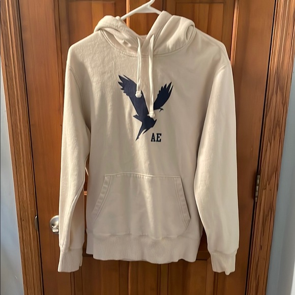 American Eagle Outfitters Cream Hoodie - Picture 1 of 3